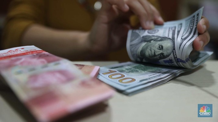 Dolar Kembali Jauhi Rp15.500 Gegara Angka Negeri Paman Sam
